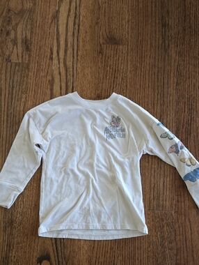 Abercrombie & Fitch White Long Sleeve Butterfly Tee with Sleeve Accents